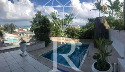 Casa com 5 quartos para alugar no Abraão, Florianópolis  por R$ 12.000