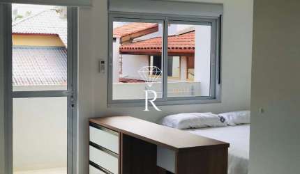 Casa em condomínio fechado com 1 quarto para alugar no Córrego Grande, Florianópolis  por R$ 3.350