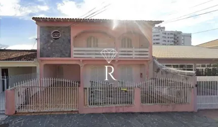 Casa com 3 quartos para alugar no Balneário, Florianópolis  por R$ 6.000