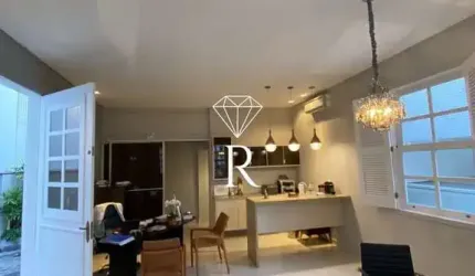 Casa comercial à venda no Centro, Florianópolis  por R$ 1.390.000