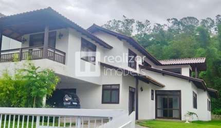 Casa com 4 quartos para alugar no Córrego Grande, Florianópolis  por R$ 8.500