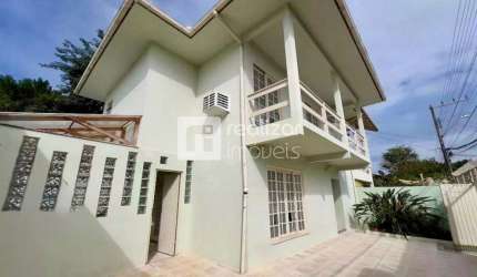 Casa com 3 quartos para alugar no Rio Tavares, Florianópolis  por R$ 6.200