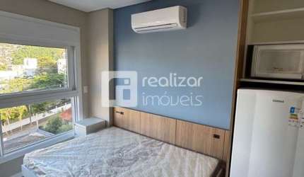 Apartamento com 1 quarto para alugar no Carvoeira, Florianópolis  por R$ 2.900