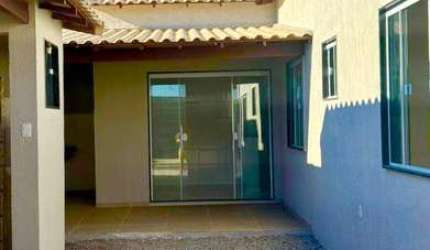 Casa em Unamar há 1 minuto da Praia
