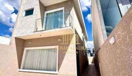 Sobrado em casa de condominio em Santana de Parnaiba