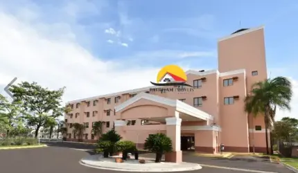 Alugo Hotel