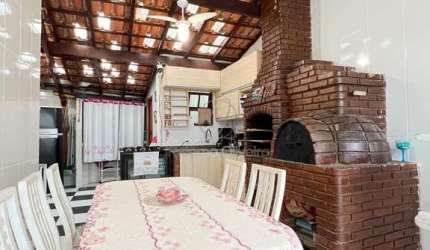 Casa á venda no bairro Jd Imperador,Praia Grande/SP