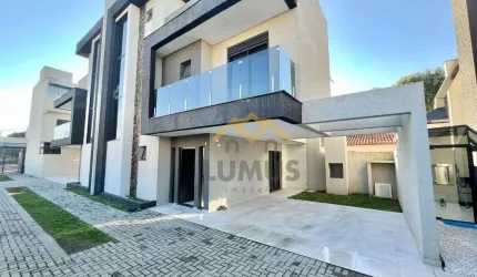 Sobrado com 3 dormitórios à venda, 140 m² por R$ 849.000 - Xaxim - Curitiba/PR