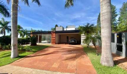 Casa à Venda e Locação no Parque Serra Dourada, Marília – 3 Suítes
