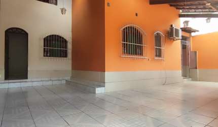 CASA 03 QUARTOS, SUITE ANDRE CARLONE