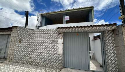 Casa em Santa Lúcia - 02 casas por 290 mil - Maceió-AL