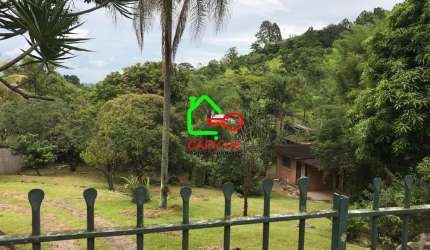 Terreno de 1.260m² em condomínio de alto padrão no bairro São Joaquim, Vinhedo-SP. Aproveite essa oportunidade exclusiva!