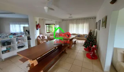 Chácara à venda em Itatiba-SP, bairro Mombuca: 3 quartos, 1 suíte, 2 salas, 3 banheiros, 8 vagas de garagem, 400m².