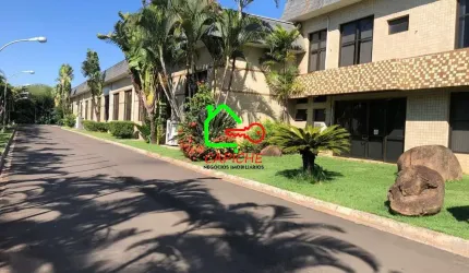 Galpão Industrial de Alto Padrão em Vinhedo-SP no Distrito Industrial Benedito Storani: 9 banheiros, 60 vagas de garagem, 4.021,24 m².