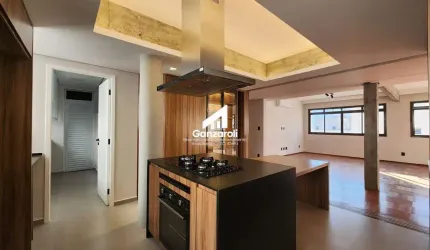 Condomínio Edifício Alfred - Apartamento Reformado com 2 Vagas no Jardins