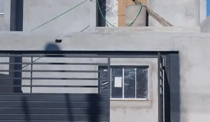 Sobrados em construção Fonte Áurea Poá