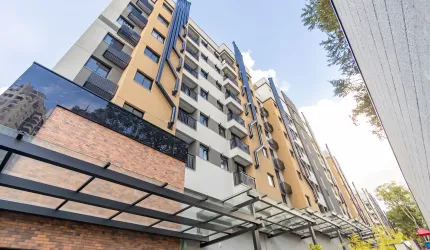 APARTAMENTO NOVO - 2 QUARTOS - 1 VAGA - CONDOMÍNIO CLUBE - ECOVILLE