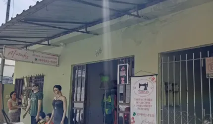 MORE NA BAIXADA NA VILA CELESTE