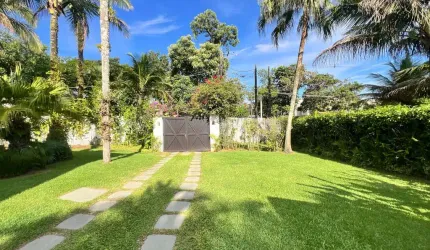Casa Poucos Passos do Mar Arquitetura Mediterrânea na Praia de Juquehy - LOCAÇÃO ANUAL