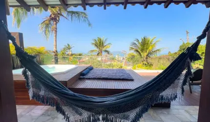Casa em condomínio com vista panorâmica para a Praia de Juquehy - VENDA E LOCAÇÕES