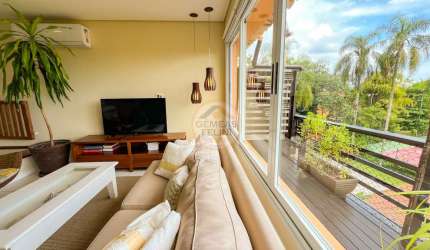 OPORTUNIDADE! Casa em Condomínio na Praia de Juquehy com Vista Mar!