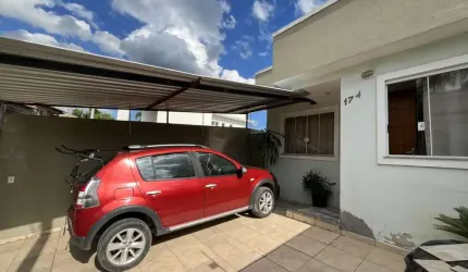 Casa para Venda em Volta Redonda, Jardim Belvedere, 2 dormitórios, 1 suíte, 2 banheiros, 1 vaga