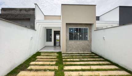 Casa para Venda em Pinheiral, Arvoredo, 2 dormitórios, 1 suíte, 2 banheiros, 1 vaga