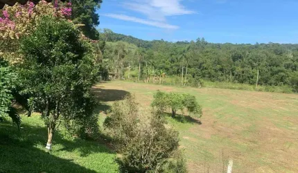 Casa para Venda em Ibiúna, Salto, 4 dormitórios, 2 banheiros