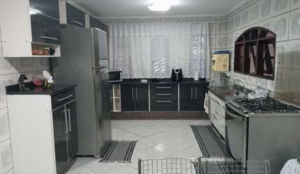 Lindo sobrado a Venda , Nova Poa , aceita financiamento.