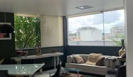 *JOIA IMÓBILIÁRIA NA VILA ALPINA! Casa 3 Dormitórios com Suíte, Piscina e 3 Garagens - Condição Especial!*