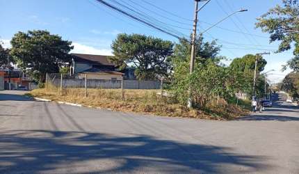 Terreno para Prédio 40 apartamentos 720 m² R$ 1.800.000,00 Jardim Satélite com projeto aprovado para 40 apartamentos. Excelente localização