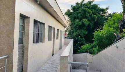 Locação casa R$ 1.450,00 Cidade Dutra (Condomínio fechado)  1 dormitório