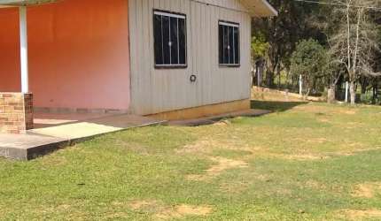 Linda chácara em Quitandinha Paraná