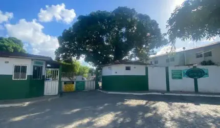 Vendo apartamento 2 quartos no Ouro Preto