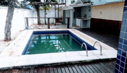 Casa duplex-esquina -Vargem pequena