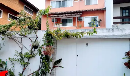 Casa triplex-4 suítes -Vargem pequena