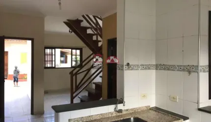 Casa na Prainha com duas suítes com sacada