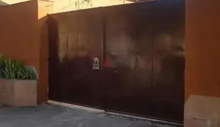 Comercial Galpão em Caraguatatuba