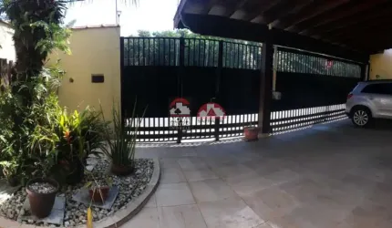 Casa Padrão em Pindamonhangaba
