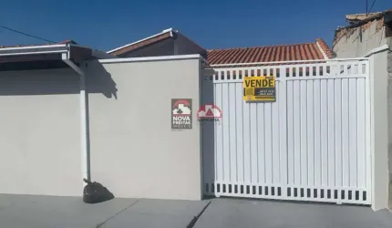 Casa à Venda no Residencial Carangola