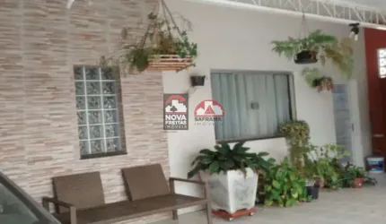 Casa Sobrado Padrão em São José dos Campos