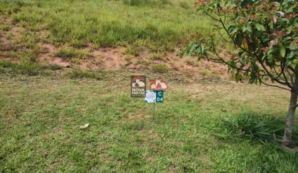 Terreno à Venda em Jambeiro - 1000m² com o Melhor Preço!