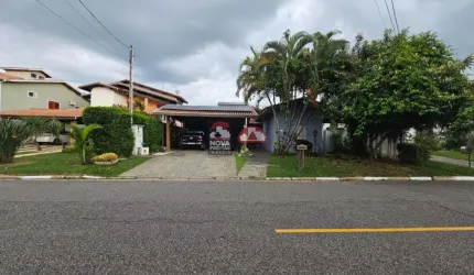 Maravilhosa casa no Village Paineiras!