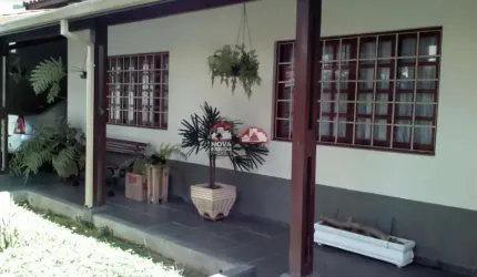 Casa Sobrado Padrão em São José dos Campos