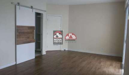 Apartamento Padrão em São José dos Campos