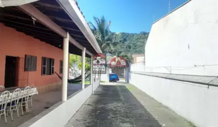 Casa à Venda 4 Dormitórios no Jd. Terralão/Caraguatatuba