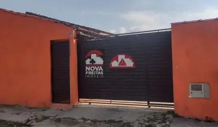 Casa Padrão em Caraguatatuba