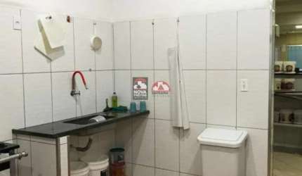 Casa Casa com ponto comercial em São José dos Campos