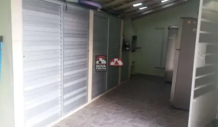 Casa Sobrado Padrão em Caraguatatuba