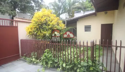 Casa Sobrado Padrão em Pindamonhangaba